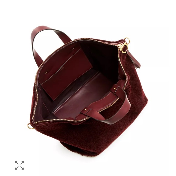 Salvatore Ferragamo double strap duffle bag - Picture 10 of 11